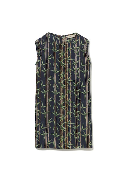 Las cañas de bambú estampan esta camiseta sin tirantes de Coast+ Wber+Ahaus (187,50 euros).