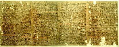Papiro Westcar en el Museo Altes de Berlín