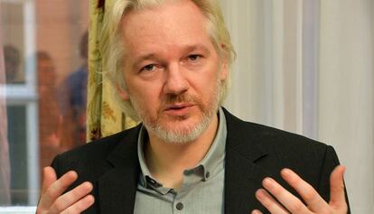 Julian Assange.