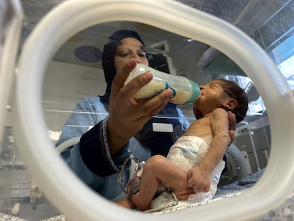 Leche de fórmula bebés en Gaza