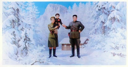 Kim Jong-il nació el 16 de febrero de 1942 en una cabaña en un campamento guerrillero secreto en la falda del sagrado Monte Paektu, según la biografía oficial. Sin embargo, los expertos occidentales creen que llegó al mundo en la Unión Soviética.