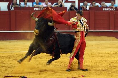 El Juli, en la corrida de la Feria de agosto de M&aacute;laga.