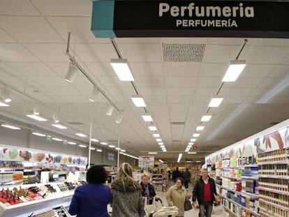 Secci&oacute;n de perfumer&iacute;a de uno de los establecimientos de Mercadona.