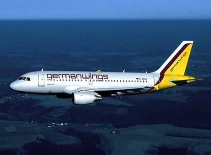 La compañía aérea Germanwings ofrece vuelos baratos contra la crisis
