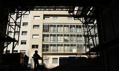 Obras de construcción de viviendas en el Ensanche de Vallecas, en Madrid.