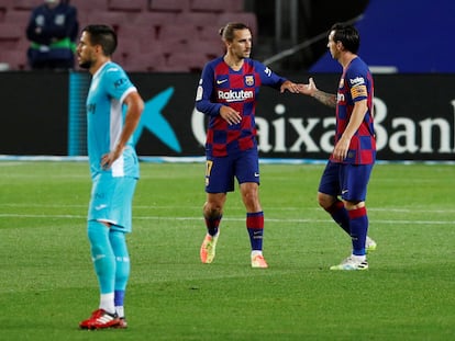 Messi y Griezmann, durante el duelo ante el Leganés.