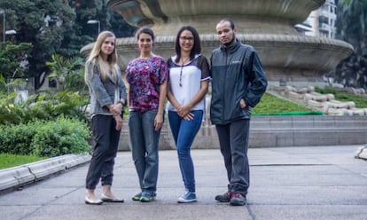 Anna Maier, Gabriela Gonz&aacute;lez, Johana Robles y Carlos Julio Rojas, en Caracas. 