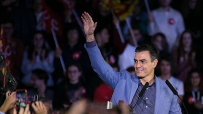 O candidato Pedro Sánchez, durante o último ato de campanha do PSOE, em Barcelona