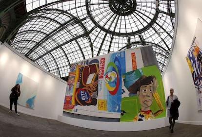 Obra &#039;Overdose 1997&#039;, del Michel Majerus en el Grand Palais en la feria Fiac de Par&iacute;s.