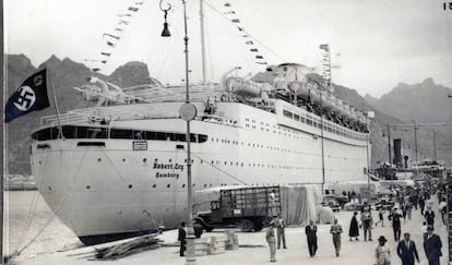 The mooring of the Robert Ley at Santa Cruz harbor in April 1939.