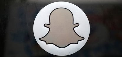 Logotipo de Snapchat, en su sede de Los &Aacute;ngeles.