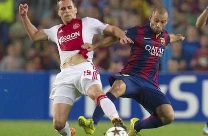 Mascherano, en pugna con Milik