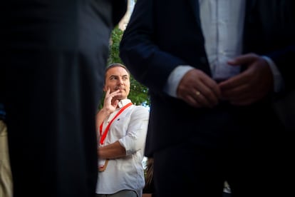 El dirigente socialista madrileño, Juan Lobato, a su llegada este sábado a la sede del PSOE en la calle Ferraz para participar en el comité federal.