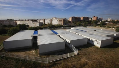 Barracones del instituto Arraona de Sabadell.