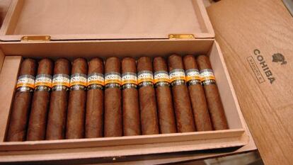 Una caja de puros habanos Cohiba.