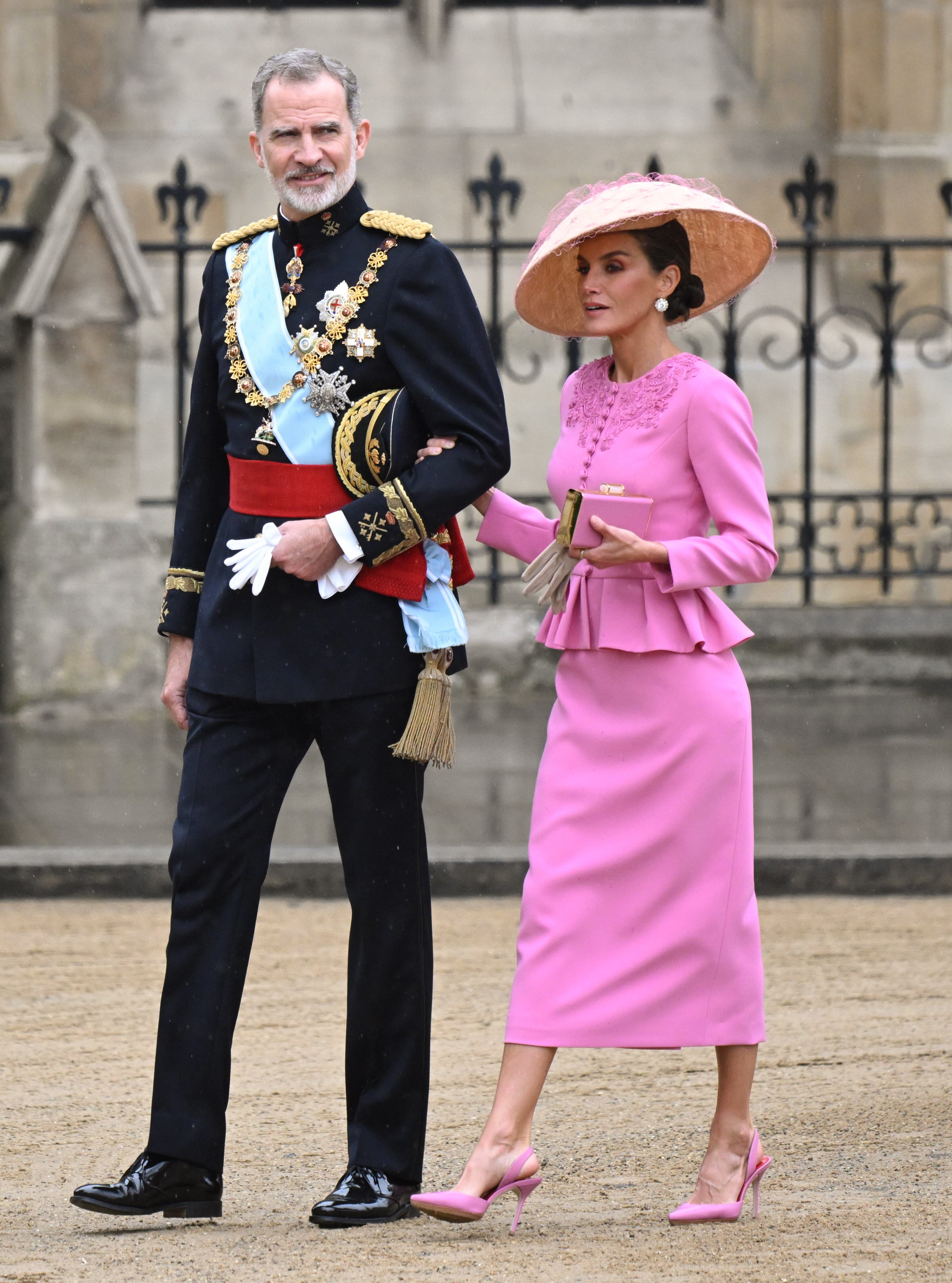 Felipe VI y Letizia Ortiz en la coronación de Carlos III.