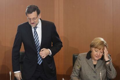 Merkel y Rajoy, se disponen a presidir la reunión de la XXIV cumbre germano-española en la sede de la Cancillería alemana.