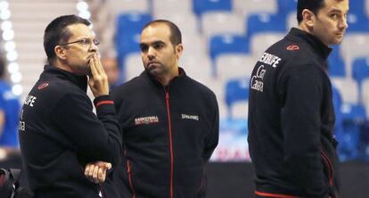 El entrenador del Herbalife Gran Canaria Pedro Martínez en Málaga.