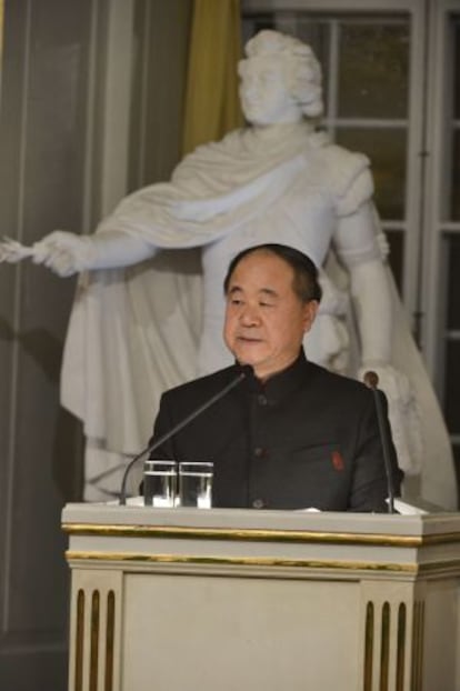 El Nobel de Literatura Mo Yan, durante su discurso de aceptación del premio.