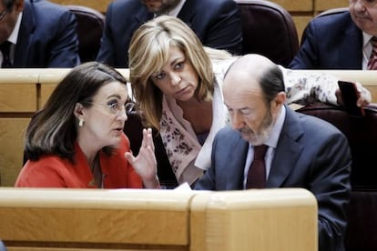 Alfredo P&eacute;rez Rubalcaba, Soraya Rodr&iacute;guez y Elena Valenciano.