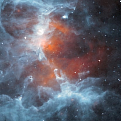 El observatorio espacial ISO de la ESA reveló cómo nacen las estrellas entre masas gigantes de gas y polvo frío, como la nebulosa del Águila.