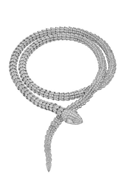 Collar de diamantes y oro blanco en forma de serpiente de Bvlgari (c.p.v).