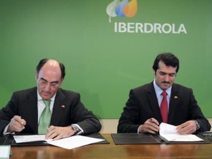 El presidente de Iberdrola, Ignacio Sánchez Galán, y el consejero delegado Qatar Holding, Ahmad Al-Sayed.