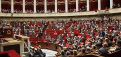 Vista general del hemiciclo durante la votación de la reforma de las pensiones en la Asamblea Nacional francesa