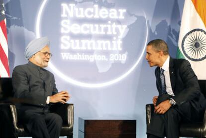 El presidente de Estados Unidos, Barack Obama, en un encuentro en Washington con el primer ministro indio, Manmohan Singh.