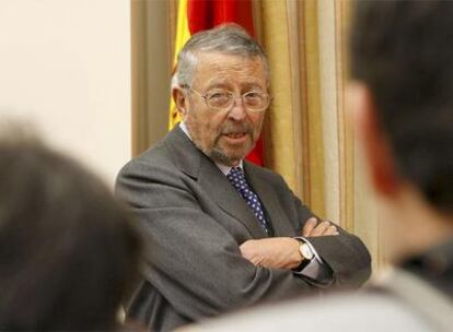 Alberto Oliart, durante su comparecencia en el Congreso.