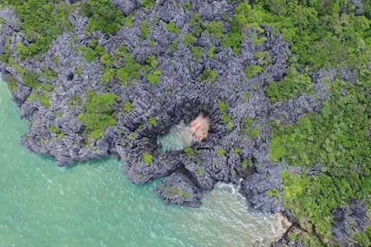 La gran belleza natural de esta provincia del sur de Tailandia explica, en parte, su inclusión entre los nuevos geoparques mundales de la Unesco. Un escenario idílico, repleto de playas, montañas e islas, que han convertido el turismo en una de las principales actividades económicas de la zona. En la imagen, una playa de la isla Ko Khao Yai. Más información: <a href="http://www.satun-geopark.com/en/" target="">www.satun-geopark.com</a>