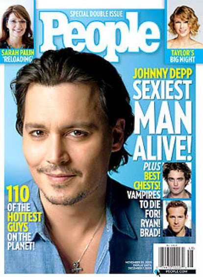 25 anos após que Johnny Depp hicera seu début como ator, a revista 'People', o volviá a eleger como o homem mais sexi sobre a terra em 2009.