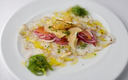 Cebiche de corvina del restaurante madrileño de cocina ecuatoriana contemporánea Paralelo Cero.
