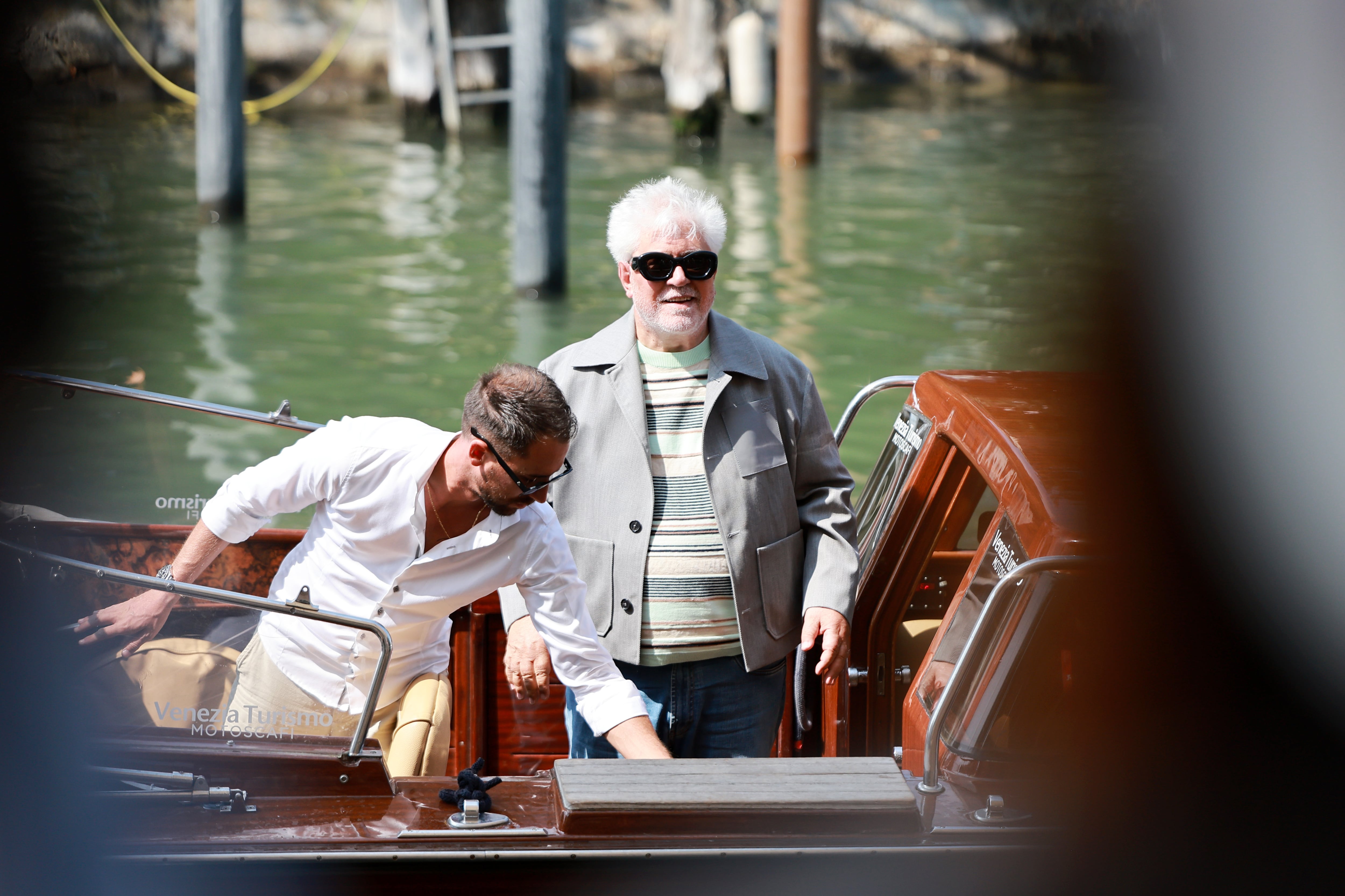 Almodóvar, en el festival de Venecia: “Es urgente que exista en todo el mundo una ley de eutanasia”