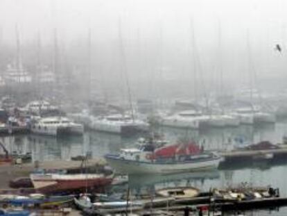 Imagen del Puerto de pescadores, en primer término, de Palama de Mallorca. EFE/Archivo