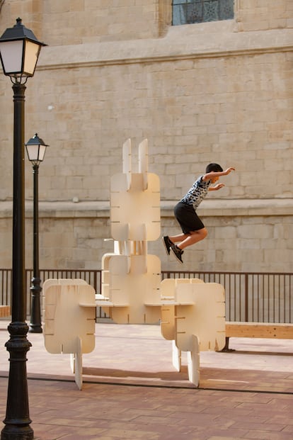 <span > estudios de arquitectura y diseño</span>