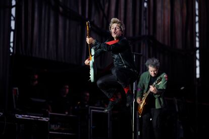 La banda estadounidense Green Day durante su actuación Festival Road to Rio Babel.