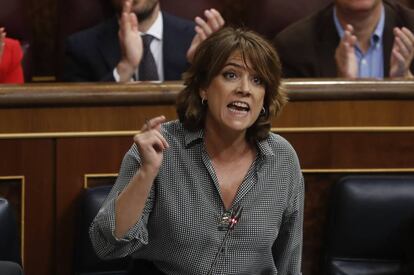 La ministra de Justicia, Dolores delgado, en el Congreso de los Diputados.