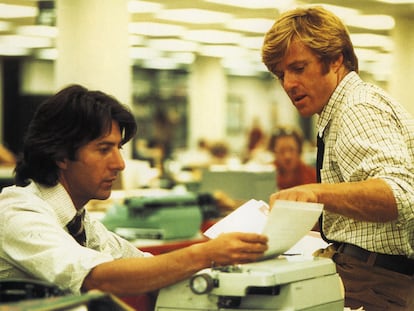 Dustin Hoffman (izquierda) y Robert Redford en la película 'Todos los hombres del presidente', de 1976.