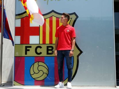 Denis Suárez, en las oficinas del Barcelona.