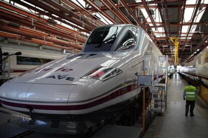 El nuevo AVE de la serie 112 que cubrirá el trayecto entre Madrid y Valencia.