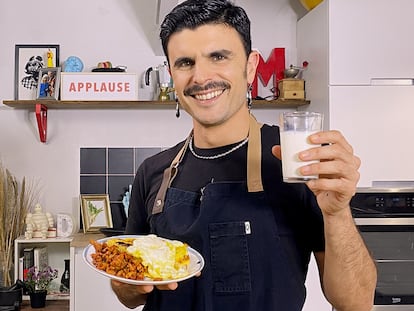 La receta de Rodrigo Cuevas: torta asturiana con picadillo y huevos fritos