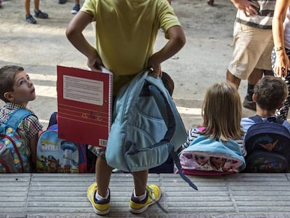 Primer d&iacute;a de clase en una escuela de Barcelona. 