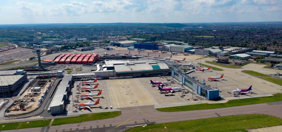 Vista del aeropuerto de Luton.