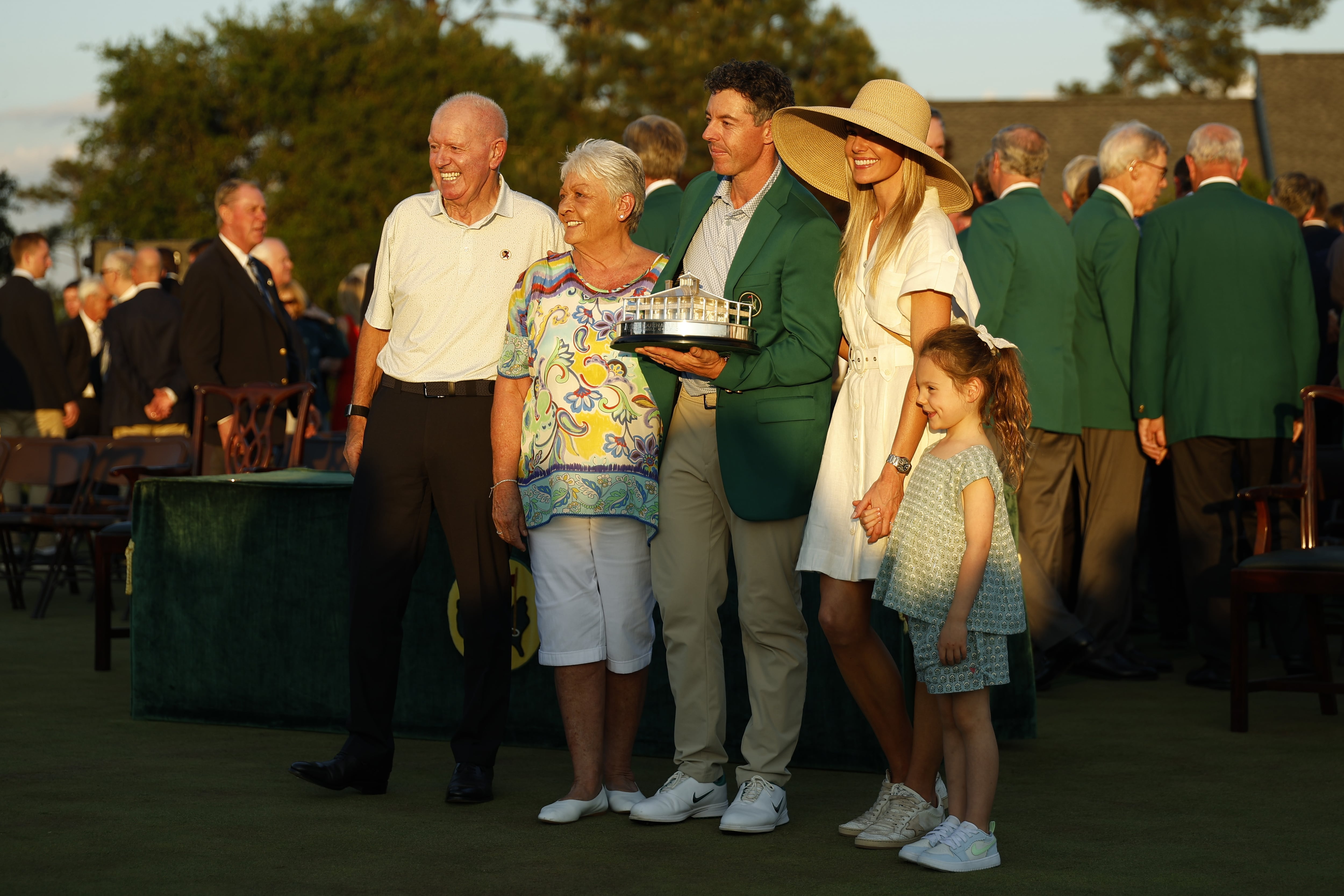 El golf pierde a Tiger Woods, pero tiene a Rory McIlroy