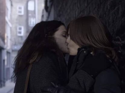 Ronit (Rachel Weisz) y Esti (Rachel McAdams), las protagonistas de 'Disobedience'.