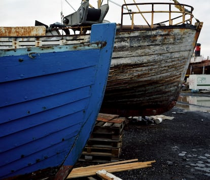 Barcos en el muelle seco del astillero (Reikiavik, 2009).