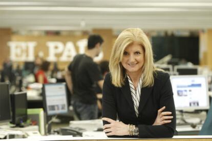 Arianna Huffington, en la redacción de EL PAÍS.