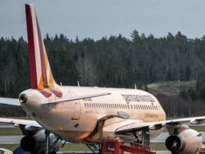 Avi&oacute;n de Germanwings en el aeropuerto de Arlanda, en el norte de Estocolmo.