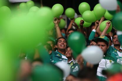 Seguidores del León de México durante la final de la liga mexicana de fútbol en Pachuca. 18 de mayo de 2014.